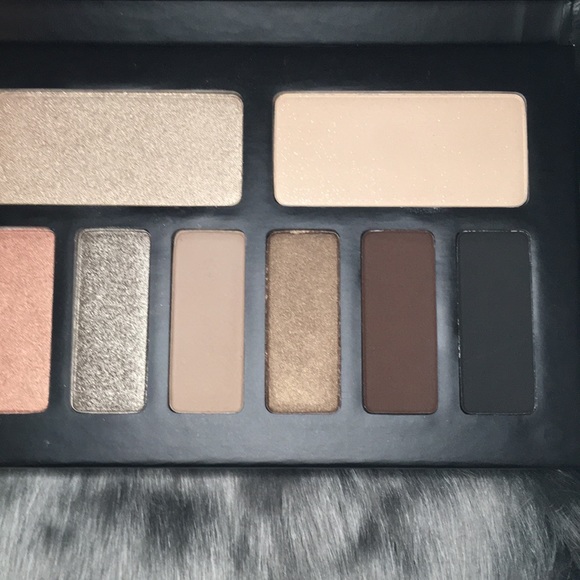 NWOB Kat Von D Monarch Eyeshadow Palette - Picture 4 of 8